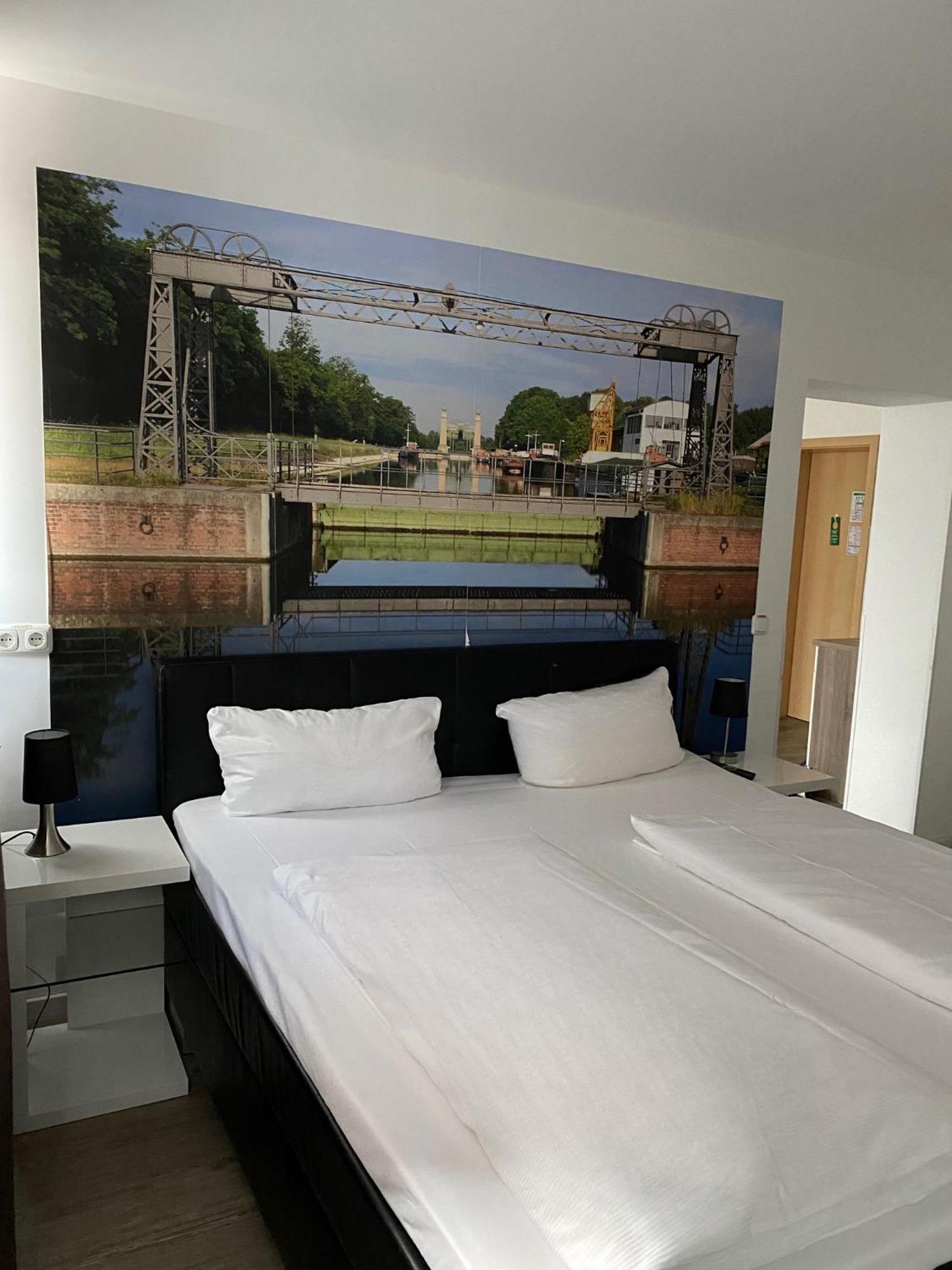 Hotel Stay Essen Esterno foto