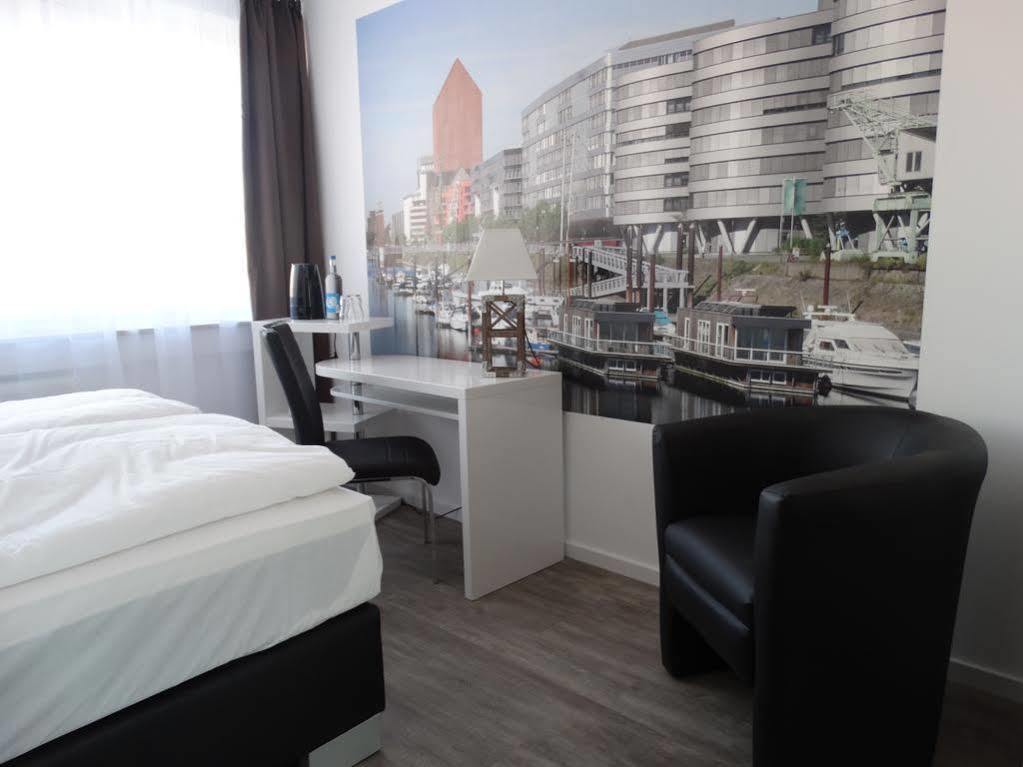 Hotel Stay Essen Esterno foto