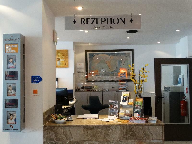 Hotel Stay Essen Esterno foto